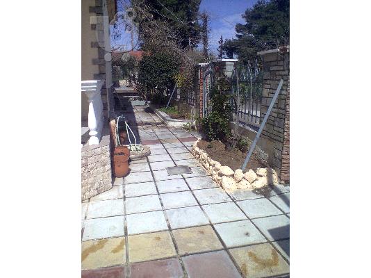 μονοκατοικια 80μ2 πρώτη στο κύμα